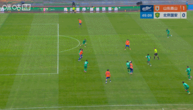 一战封神！克雷桑本轮中超独造两球，带队2比1击败国安头号功臣